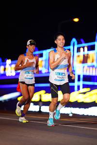 BIB: 81401, 74452
                            <button type="button" onclick="openModal(22830541)" class="btn btn-primary btn-sm float-right btn-popup" data-toggle="modal" data-target=".modal-high-quality">
                        <i class="fas fa-shopping-cart"></i> Add to Cart
                    </button>
                                            <button type="button" onclick="isThisMe(22830541, true)" class="btn btn-success btn-sm float-right btn-popup btn-isme hidden" data-toggle="tooltip" data-placement="bottom" title="นี่คือรูปของคุณใช่ไหม คลิกที่นี่เพื่อเอาเข้าอัลบั้ม">
                        <i class="fas fa-plus"></i> Add to album
                    </button>
                    <button type="button" onclick="isThisMe(22830541, false)" class="btn btn-warning btn-sm float-right btn-popup btn-isnotme hidden">
                        <i class="fas fa-ban"></i> Remove from album
                    </button>